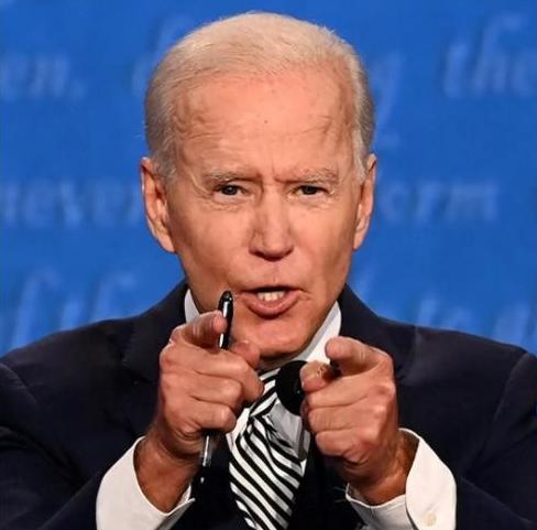 拜登虽然跟我们不对付，但是有一句话说对了！他曾说，如果美国继续让特朗普当总统，“