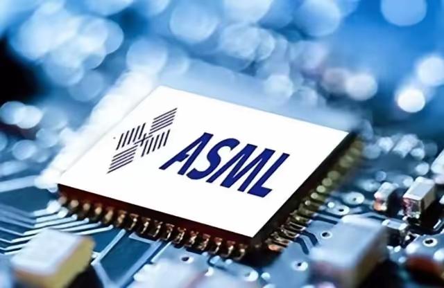 谢谢荷兰！

荷兰这次突然把28纳米、45纳米光刻机全给掐了，新机不卖、旧机不修