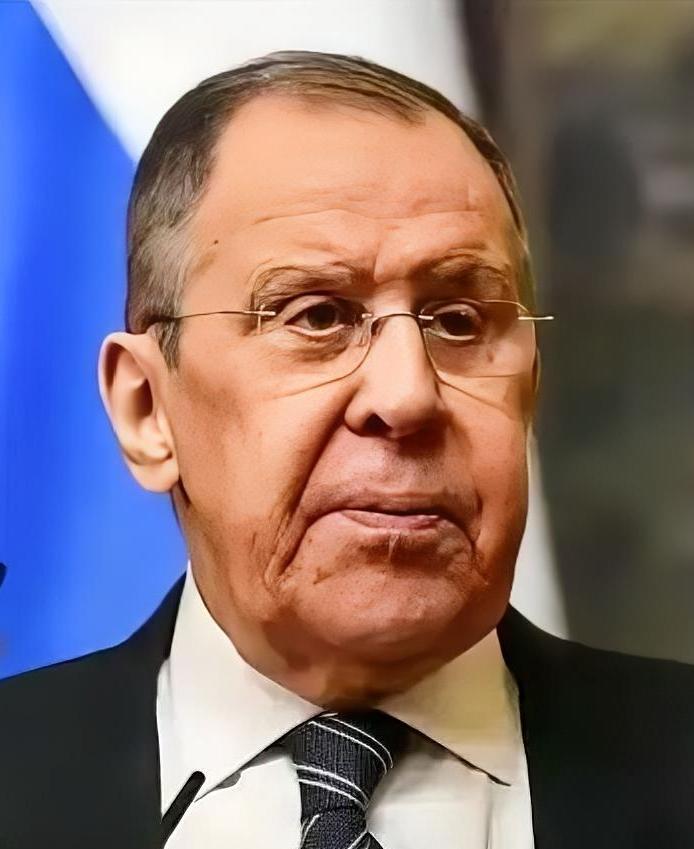 俄罗斯外长拉夫罗夫又整新活了！这次，他直接把责任推给乌克兰，说俄方放出的“能源休