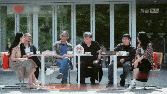  高敏感者如何停止自我审判 你总在照顾别人情绪，却忘了心疼自己，别再这样了。♪精