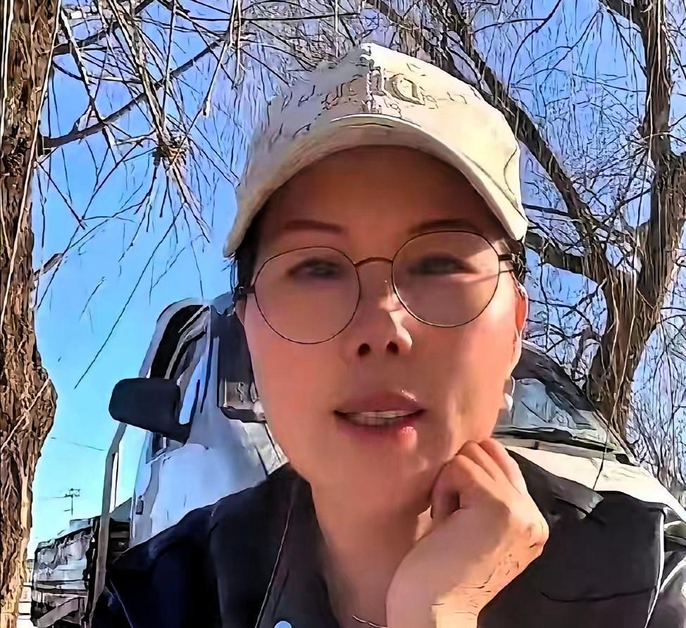 很多人以为保姆离开多半是相处矛盾，真正原因往往是家庭需求已经改变。
 
网传张兰