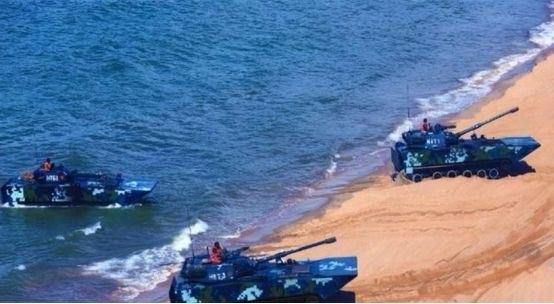 所谓拦截美国军火进岛是个陷阱，会引起三战，是一种妥协，自欺欺人，怯战的一表现。