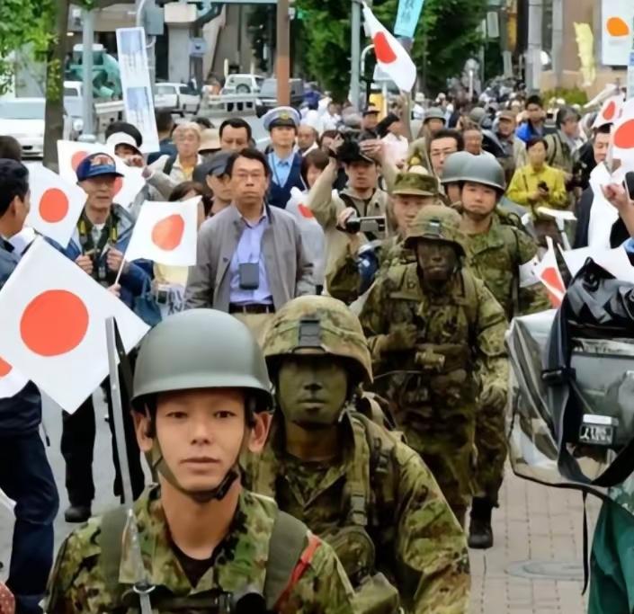 一位日本华人表示，日本如今敢挑衅中国，是因为在他们以为，打输了最坏的情况就是退回