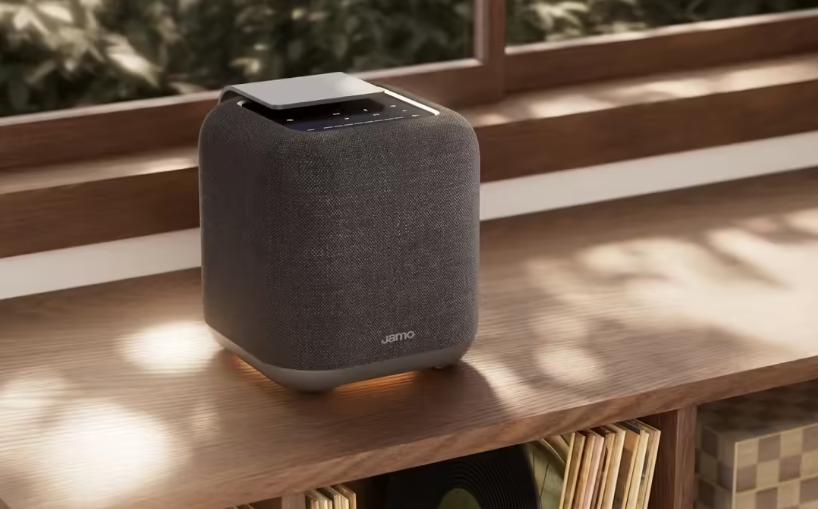 尊宝Jamo发布  Wi-Fi 音箱 HYG 5，看起来很北欧！
说其尊宝音箱，