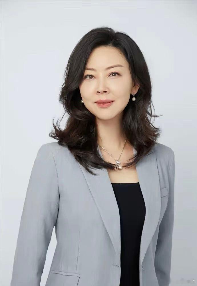 汽车人事变动 【宝马中国人事迎来新变动】据车评社了解，宝马中国内部人事迎来最新调