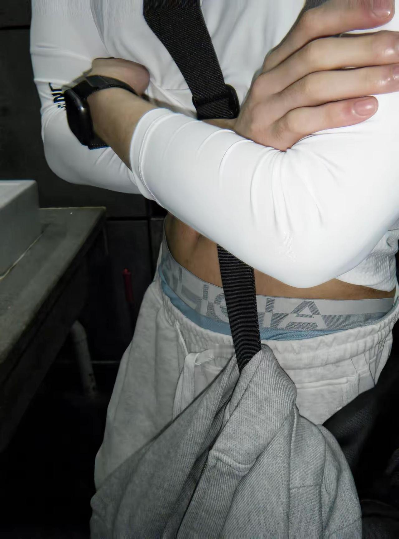 怎么脏脏臭臭的 随意穿搭 肌肉小狗 1S运动内裤