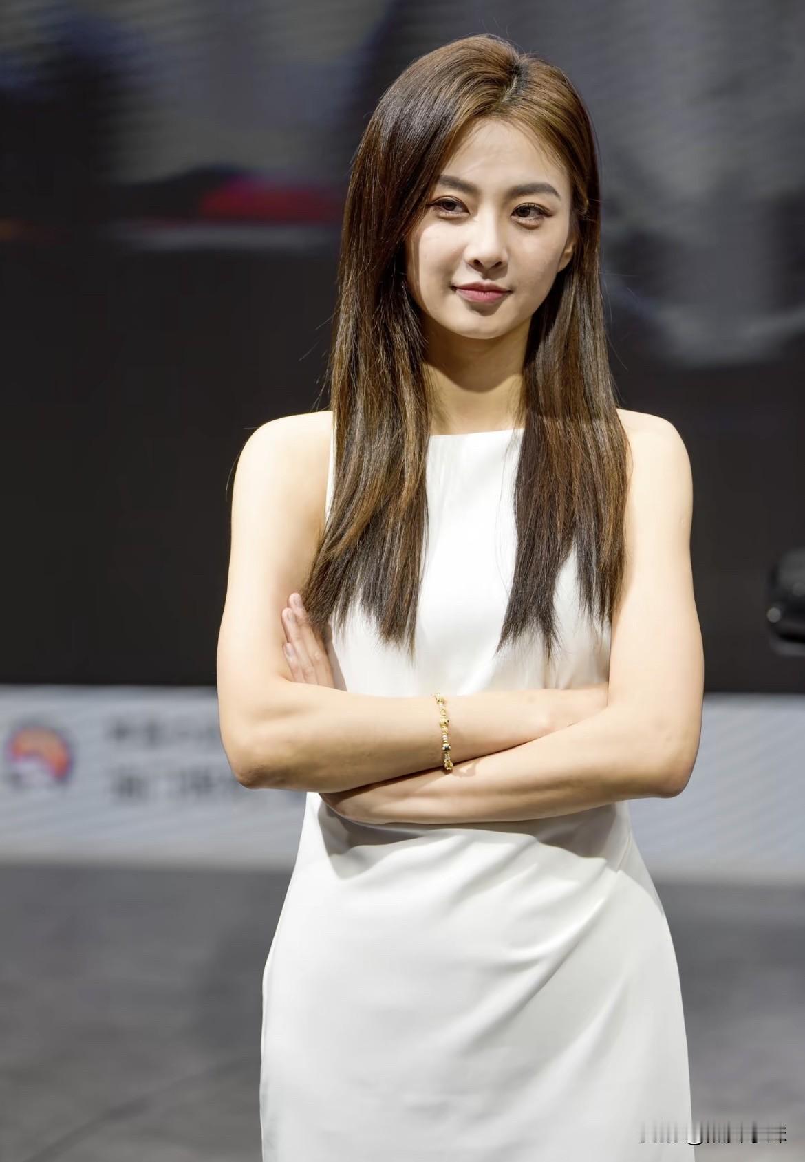 两个字说说你目前的生活