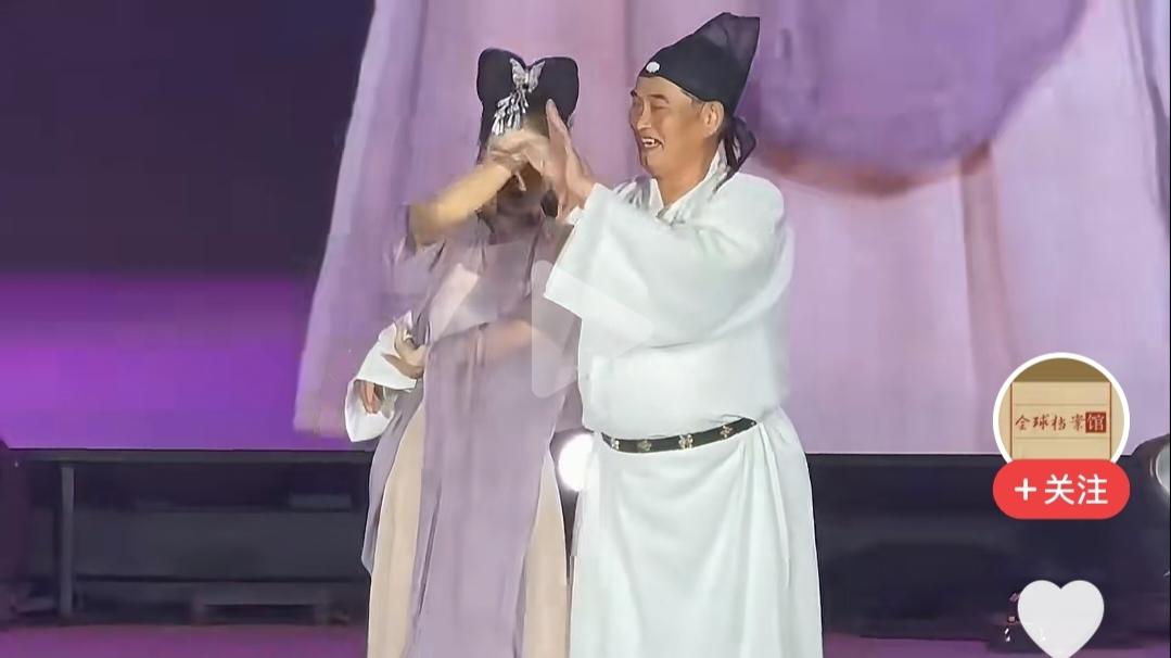 蒋大为曾经告诫他：“别装，千万别装，也别模仿，你模仿是他人的声音，不是你自己的。