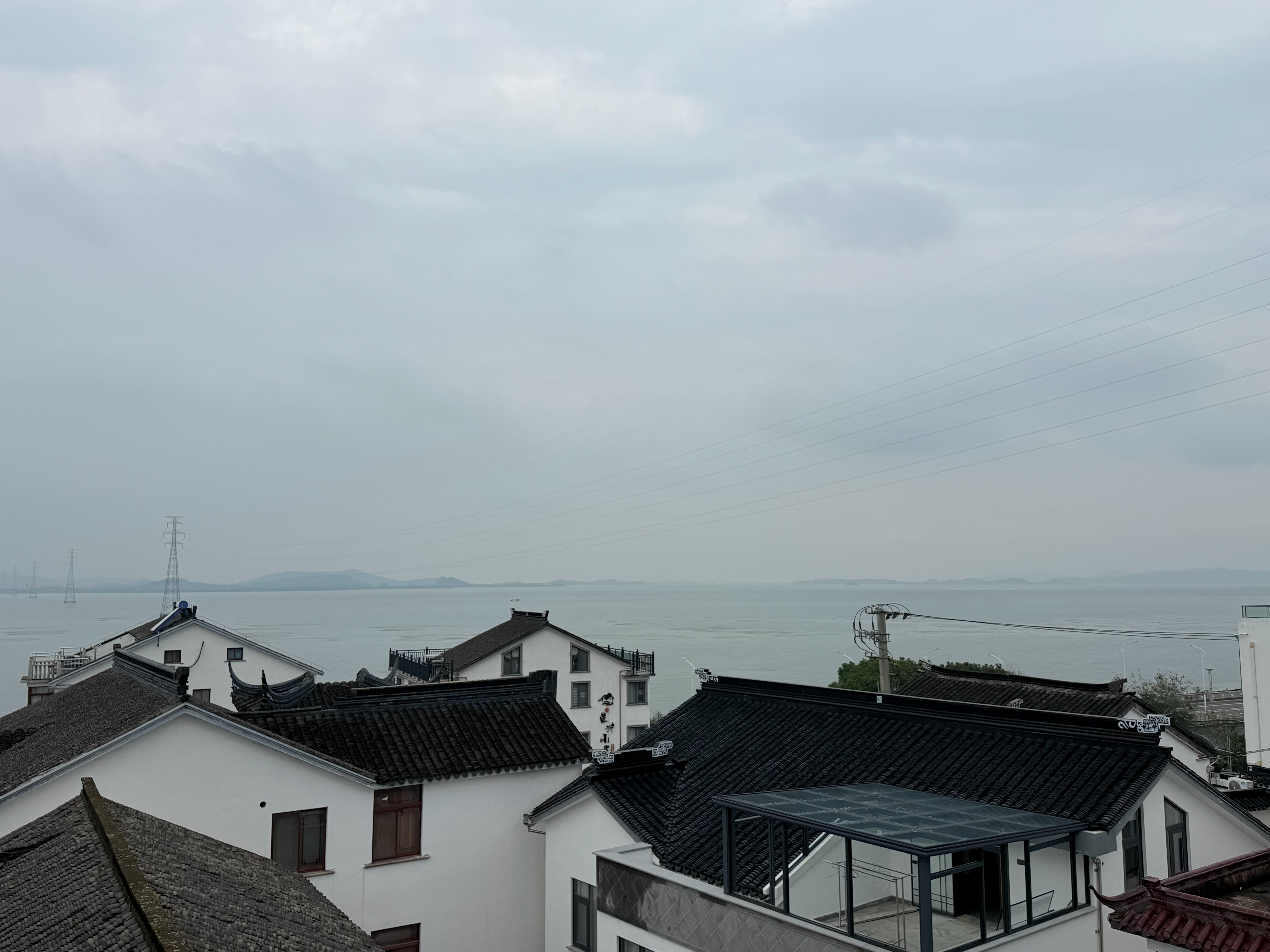几张今天的太湖祝大家国庆快乐[赞啊][赞啊][赞啊]  ​​​