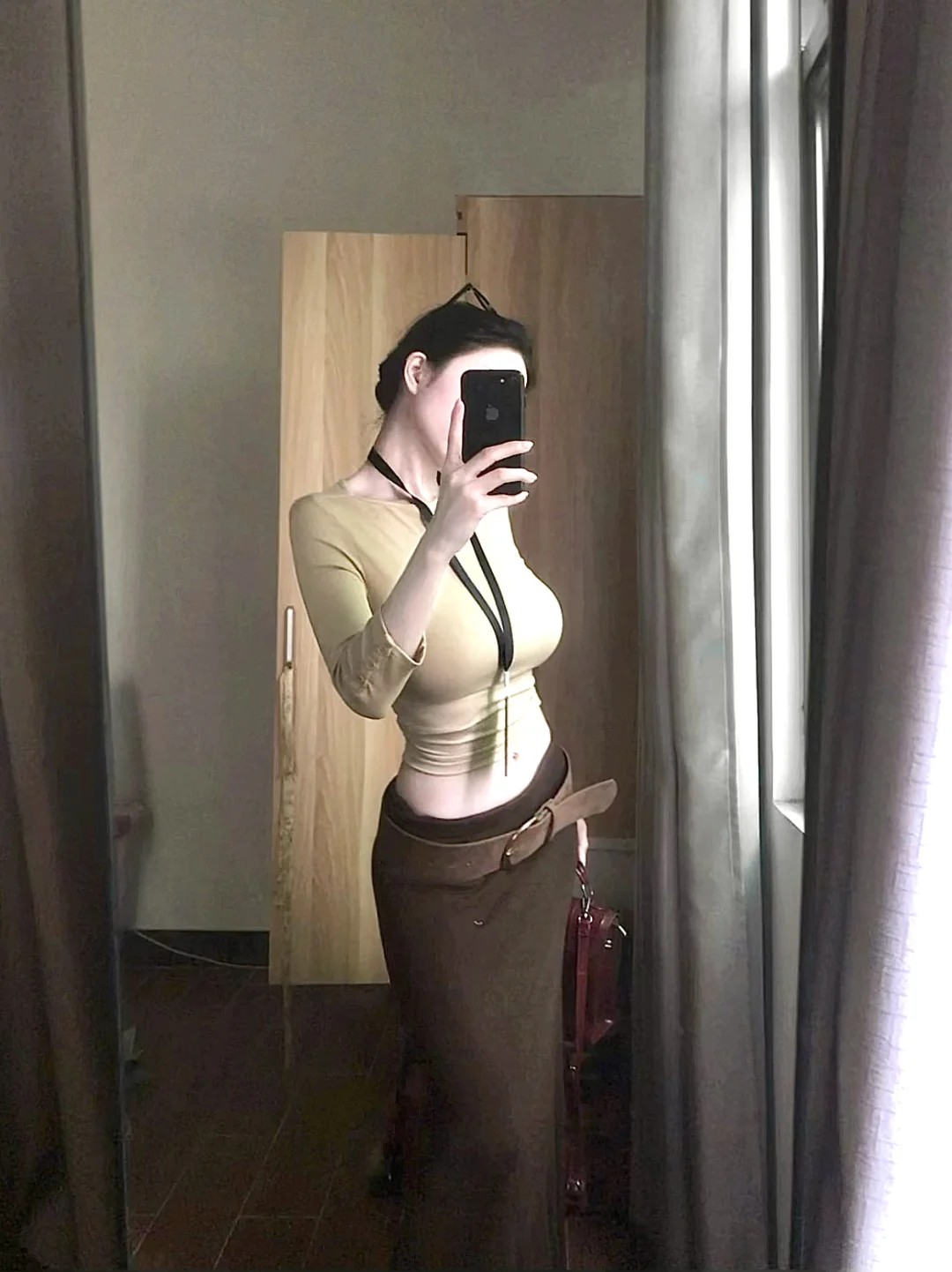 哇唔～ 咖棕色系给的慵懒美女感！