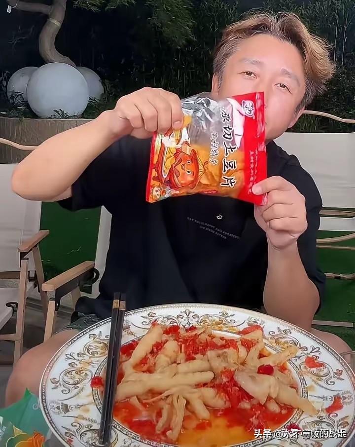 邹市明退役时存款就有两亿元，本可以什么也不用干，放在银行里光利息每年都有几百万元