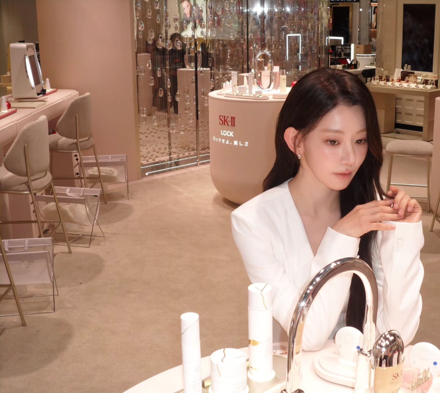 LESSERAFIM 🐱宮脇咲良炽烈樱绽 【IG】260702 宮脇咲良更新最
