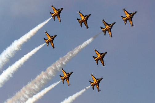 珠海航展这么热闹，为什么不邀请韩国参加？10年前邀请过，韩国人来了，韩国的飞机没