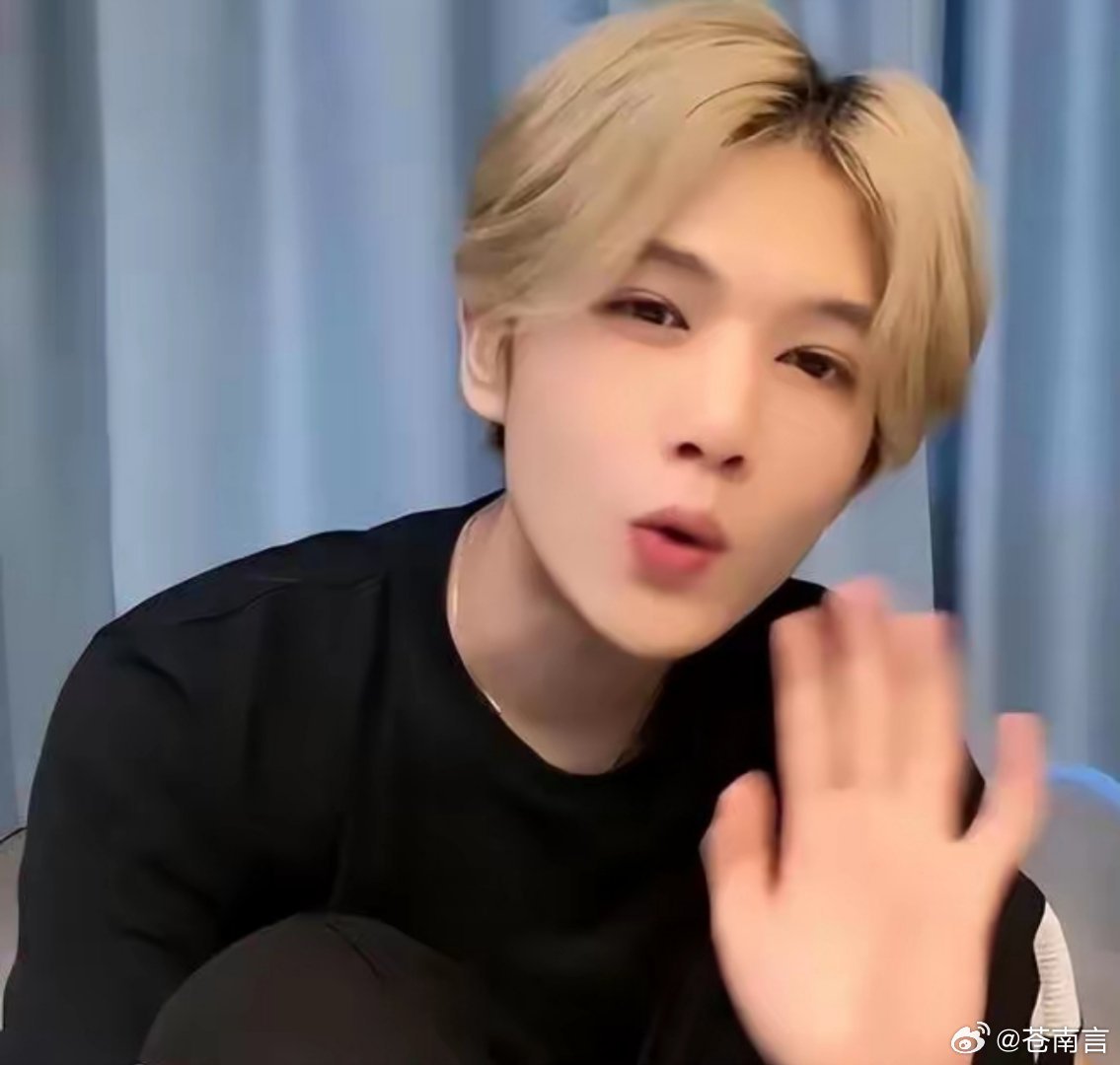 鹿哈带货牛肚退一赔三值得一提的是，鹿哈在带货过程中对这款即食毛肚很有信心，甚至曾