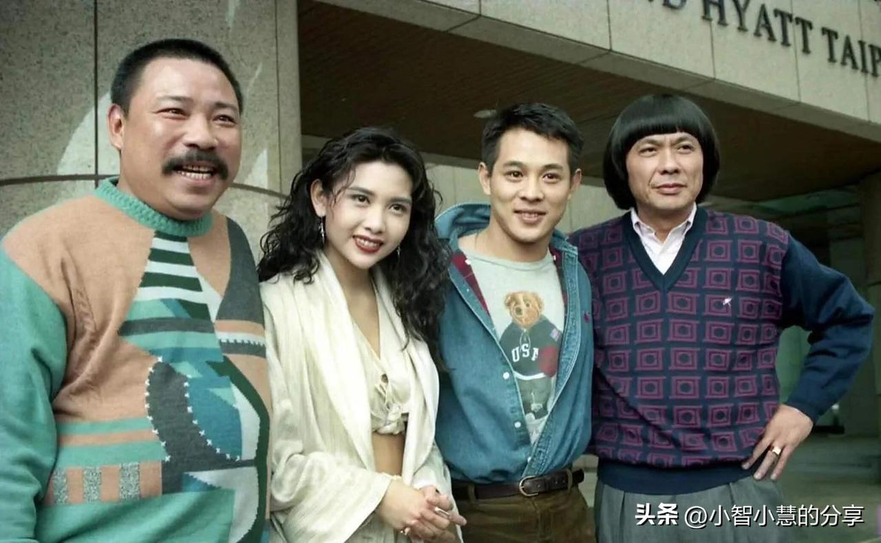 邱淑贞和李连杰都是90年代的大明星，很多人都认识，也看过他们演绎的经典电影，左右