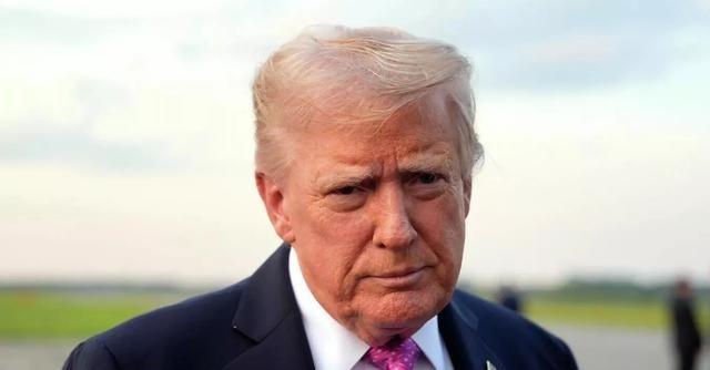 9月19日，特朗普在接受福克斯新闻采访时说：“比如，假如欧洲国家对中国实施制裁或