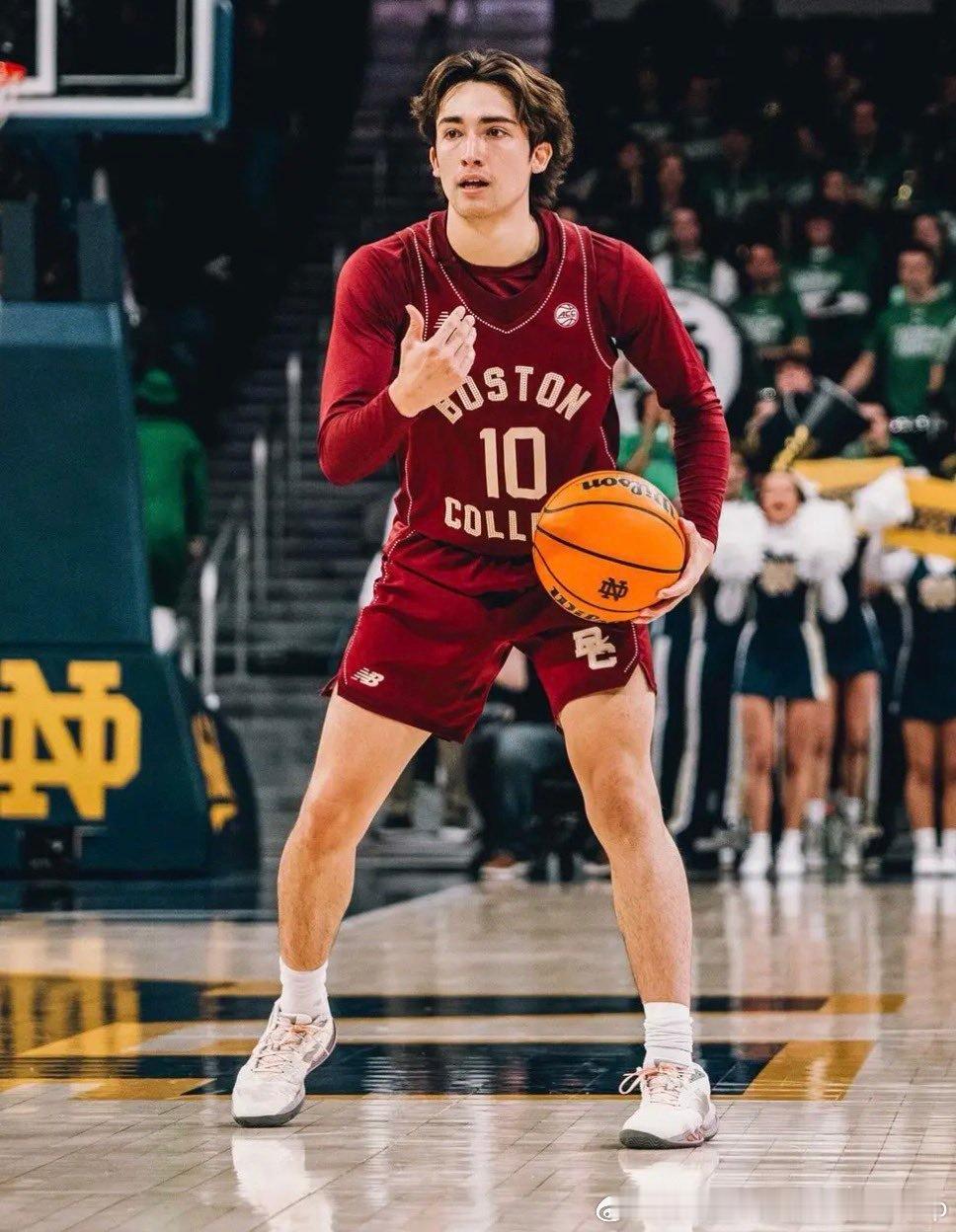 波士顿学院日本控卫泰福斯-流河新赛季将转校至福尔曼大学NCAA亚洲篮球