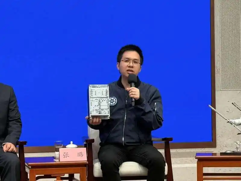 【中国人不仅能搞还能搞得更好！】6月17日下午，国务院新闻办公室举行的“新征程上