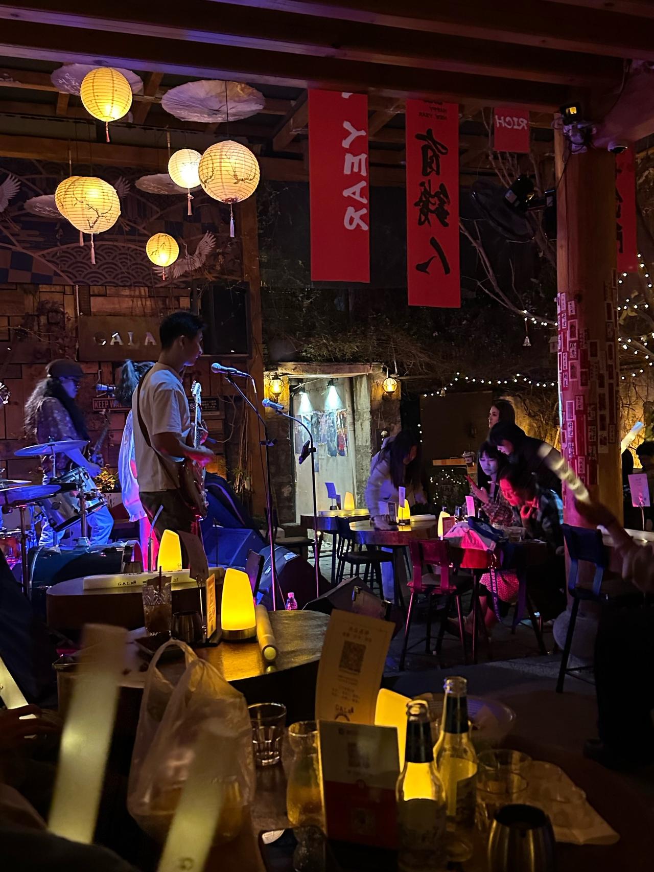 📍大理网民向省委书记留言投诉大理古城人民路中段某酒吧噪音扰民拒不整改路，严重影