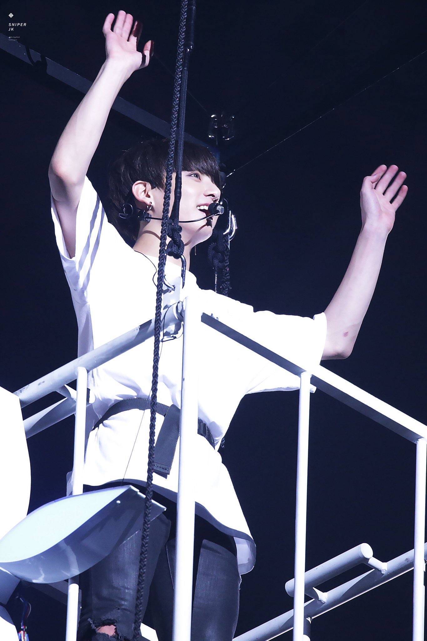 田柾国 171014 THE WINGS TOUR in 大阪©️logo 