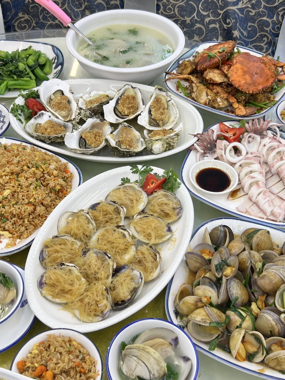 刚从小径湾回来！大海很蓝海鲜又好吃
