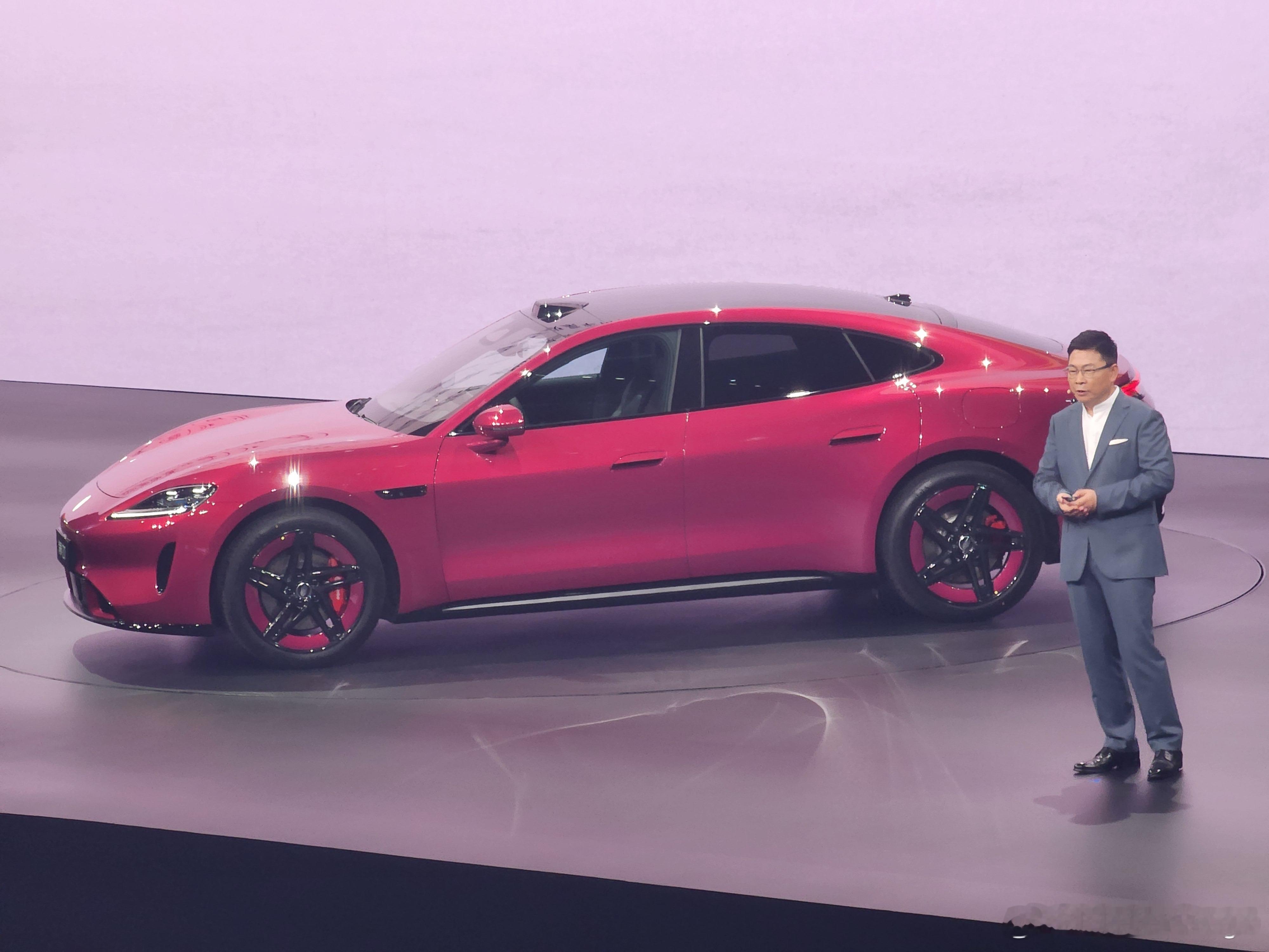 尚界Z7/Z7T亮相了，突然觉得，俯视有点帅大v聊车鸿蒙智行春季新品发布会