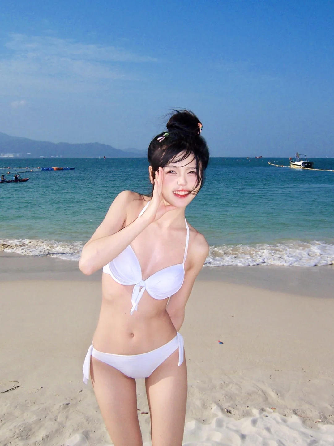 我要抓住夏日尾巴｜海边元气泳衣ccd拍照姿势