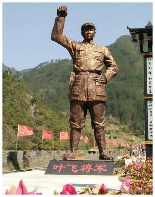 叶飞晚年回忆炮击金门：如果晚打五分钟，胡琏必死无疑！
 
1958年8月23日中