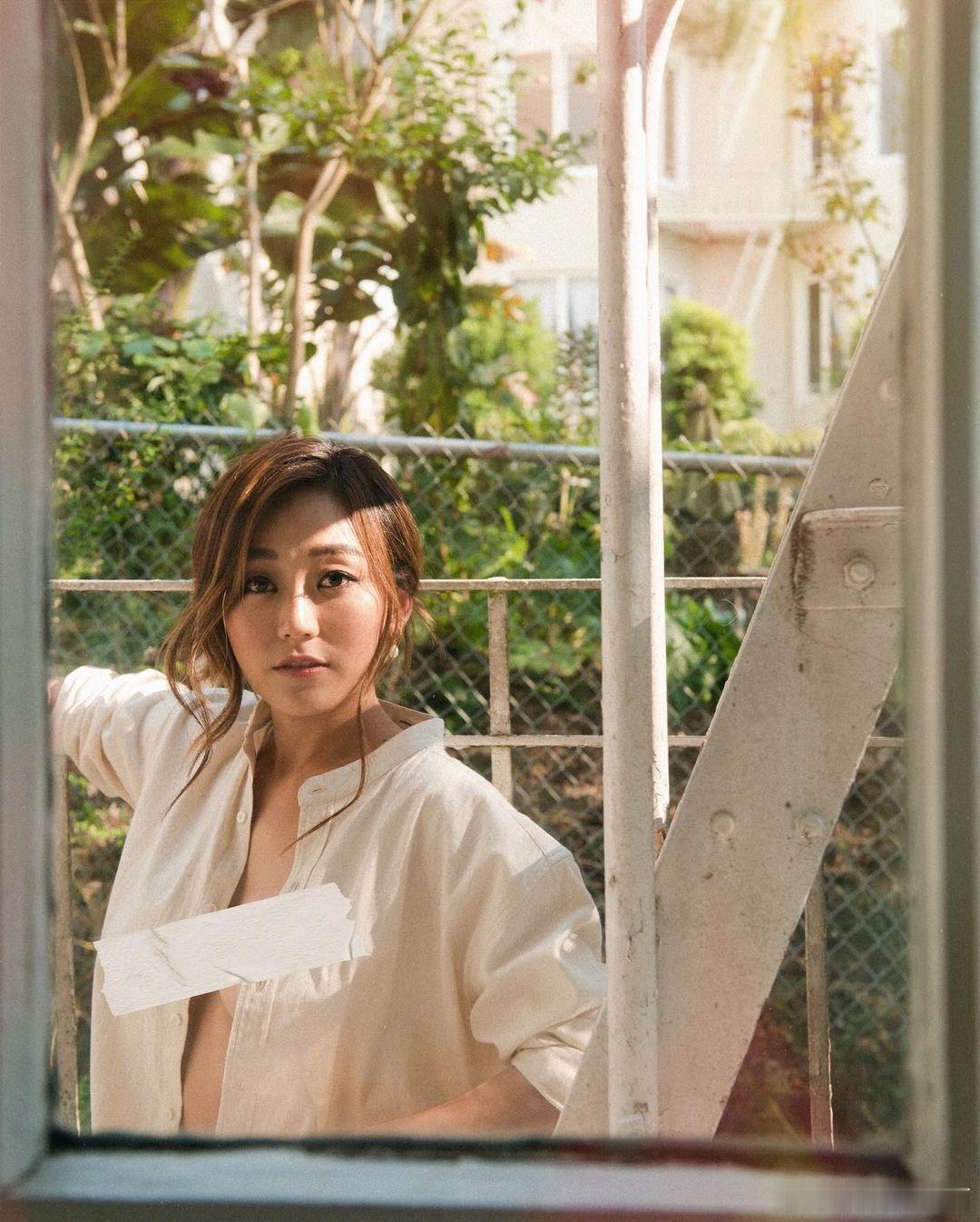 #黑袍纠察队#喜美子Karen Fukuhara分享最新拍摄的户外写真，好美！ 