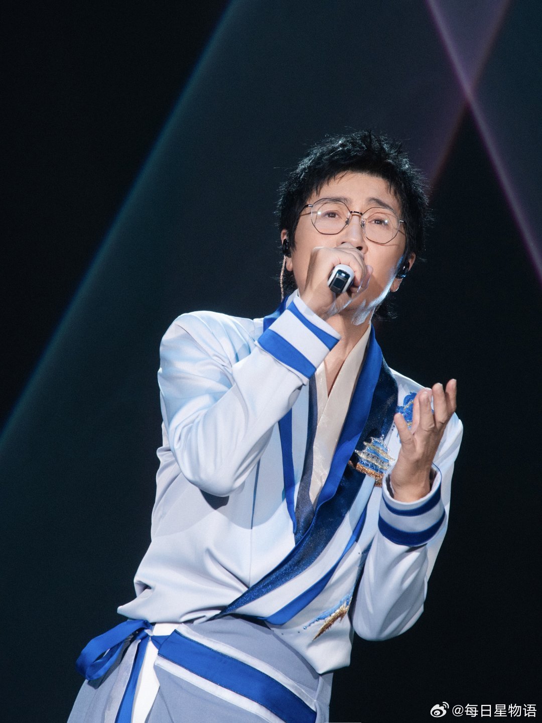 三十载金曲，经典之声依旧回响。9月12日，深圳湾“春茧”，孙楠深圳演唱会来了，那