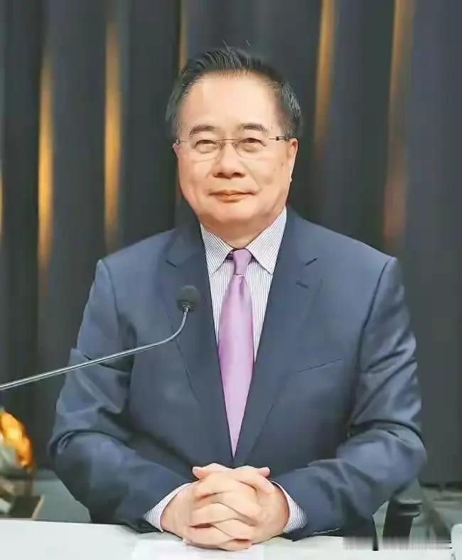 蔡正元账号公布名单！

这已经是入狱服刑的蔡正元，第二次公布探视的名单了！是不是