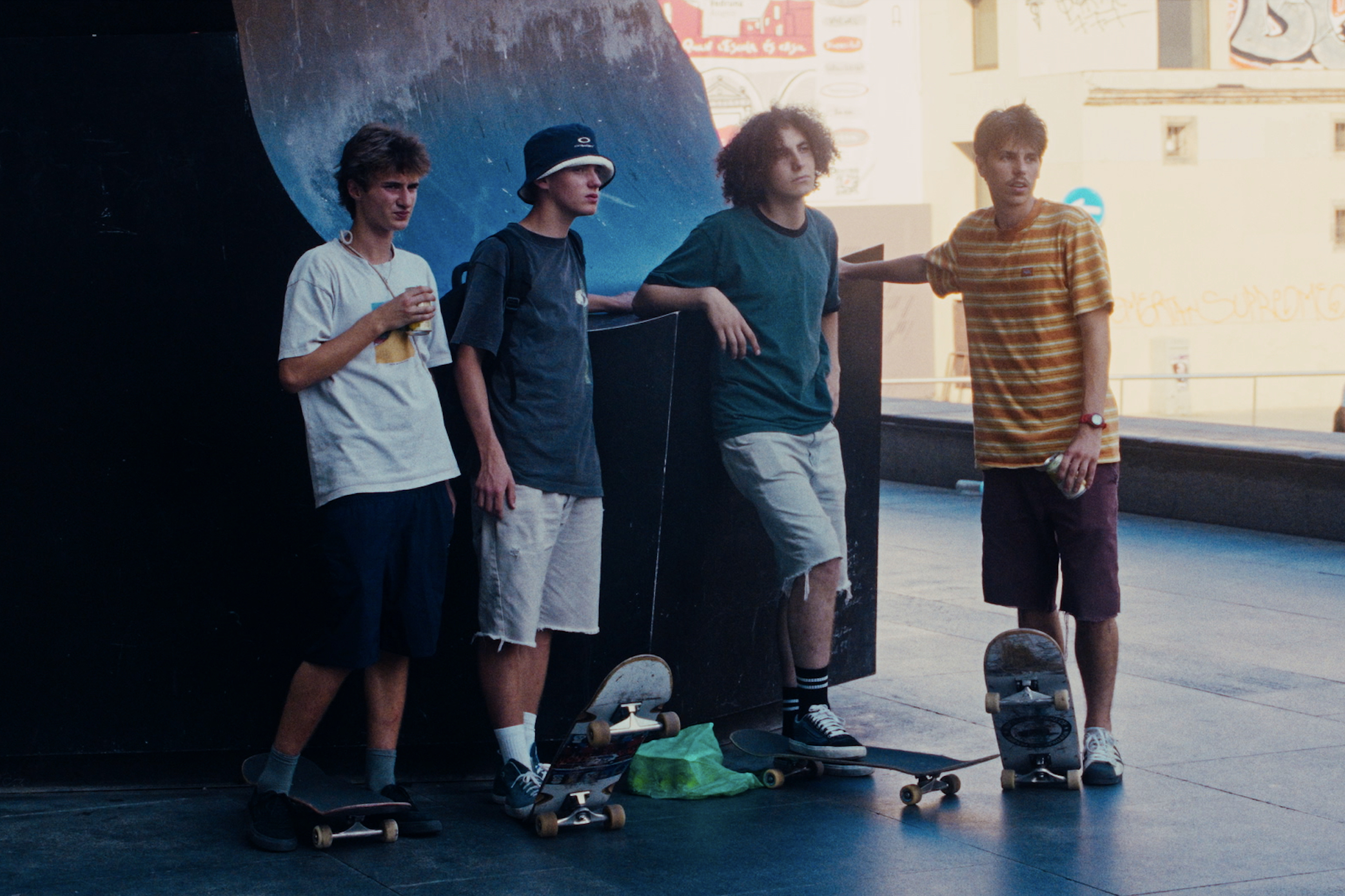 戛纳电影节 平行单元ACID展映单元公布片单：Mauvaise étoile（B