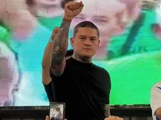 老杜儿子这次靠谱！

2026年7月25日，菲律宾达沃市，民主-民力党全国大会现