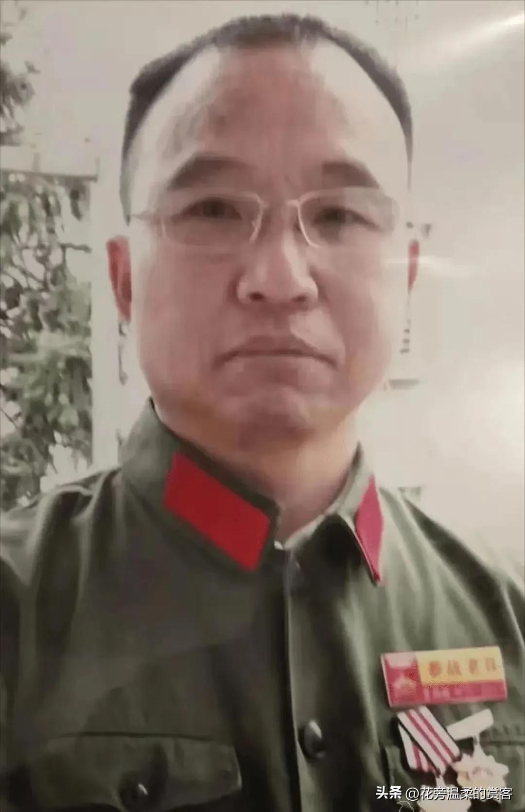 1984年，李陶雄中弹后抢救无效，壮烈牺牲，谁知遗体送往后方安葬时，莫名从车上滑
