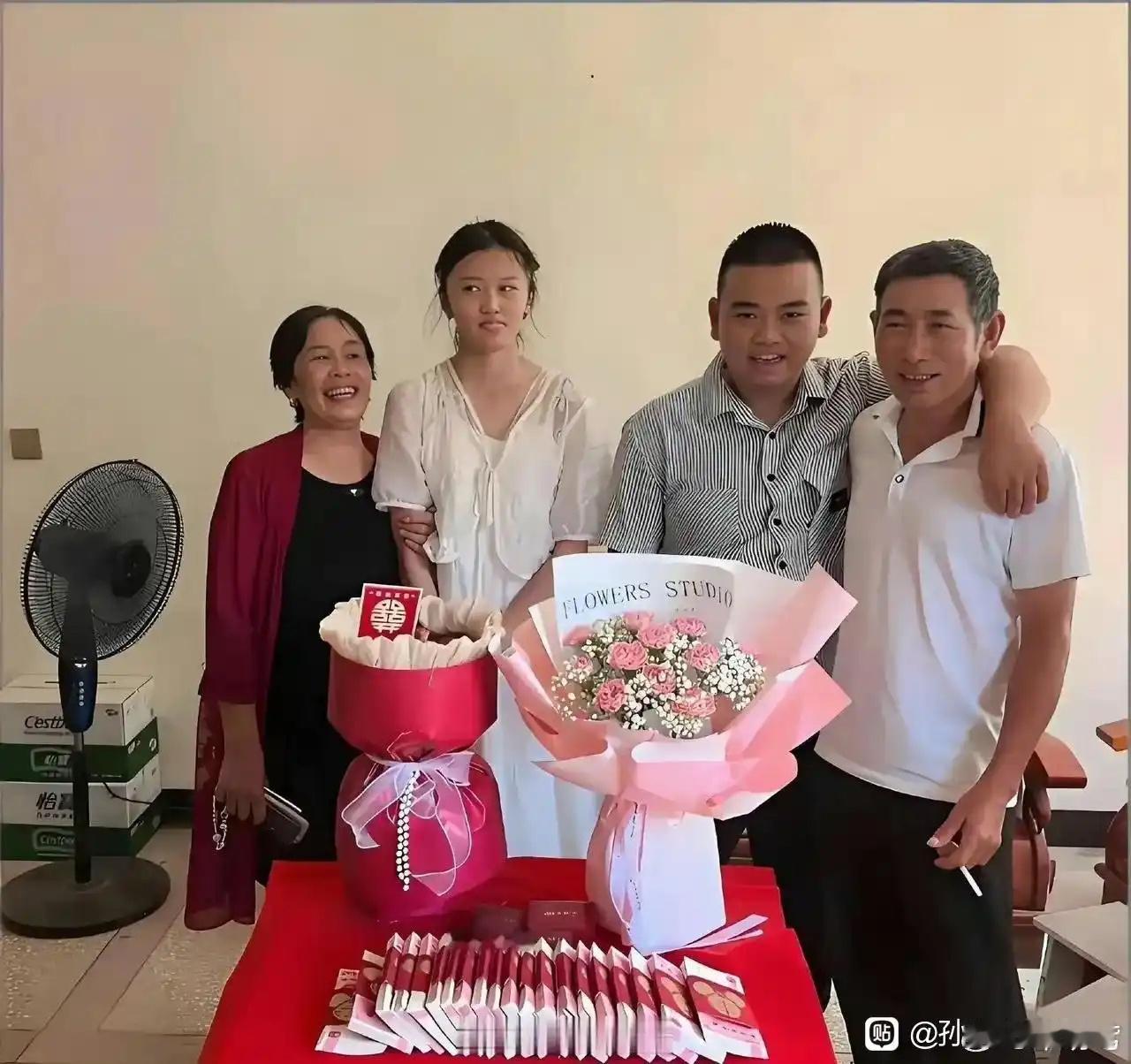 这样订婚，结婚率不就上去了 ​​​