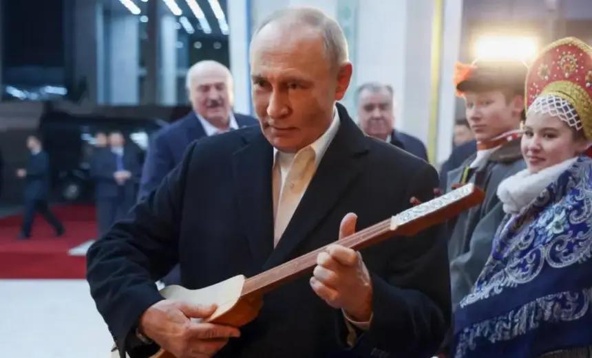 普京：“只有撤军乌克兰才能结束战争……否则将武力占领领土”俄罗斯总统普京表示，为