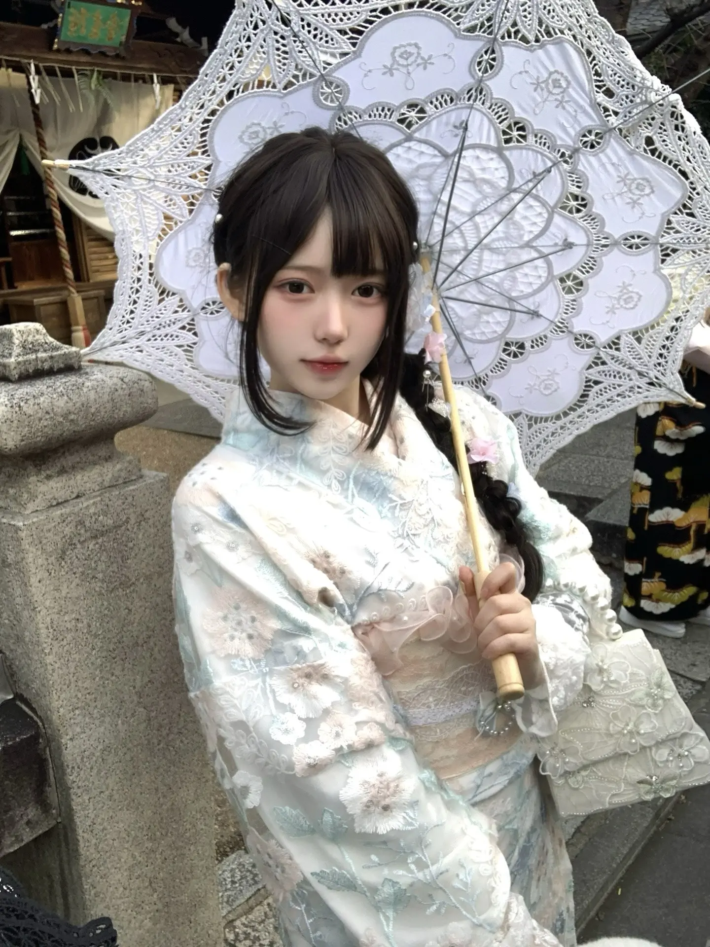 在清水寺。