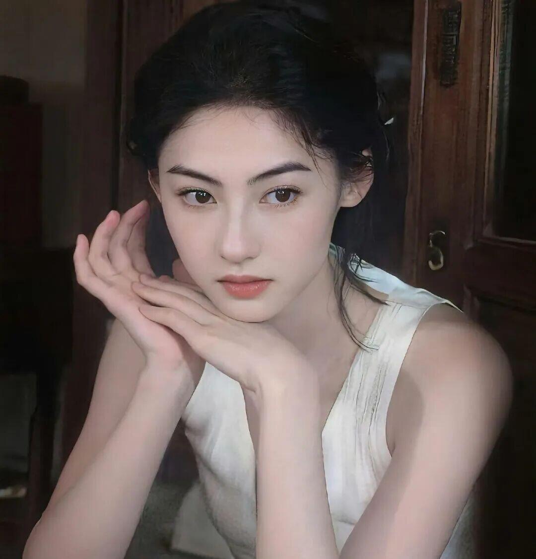 张柏芝新歌张柏芝加盟华纳后首张单曲 谁被张柏芝的《长大的那天》戳中了？作为加盟华