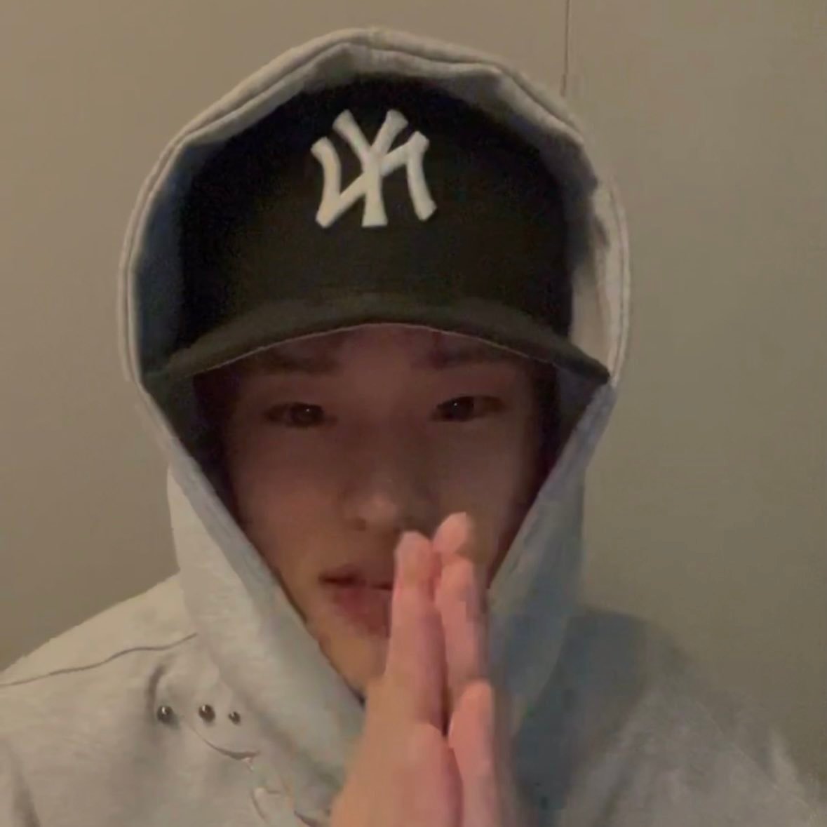 曾经的遗憾他总会为我们补上的，晚安