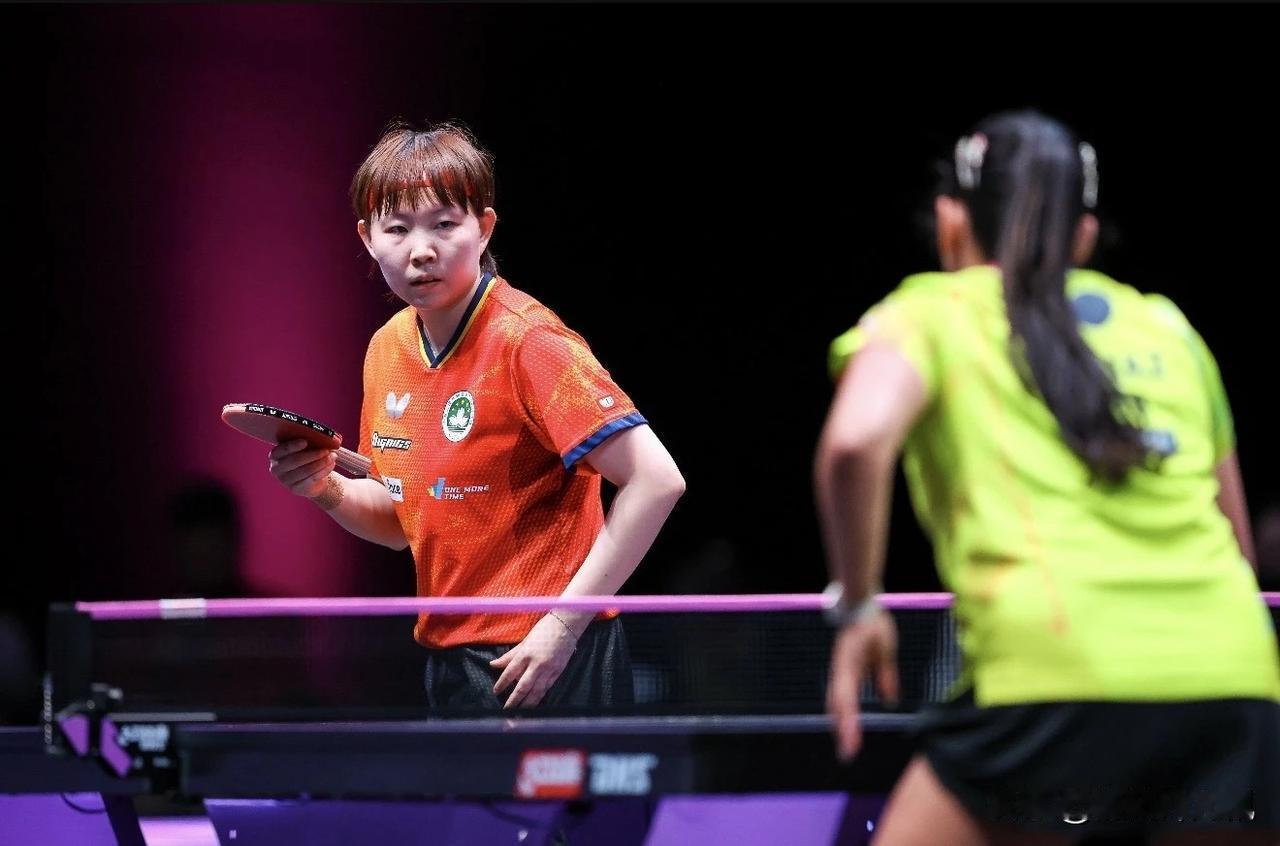 不愧是学霸，朱雨玲新年2冠到手。

朱大教授又夺冠了。继多哈冠军赛女单夺冠后，朱