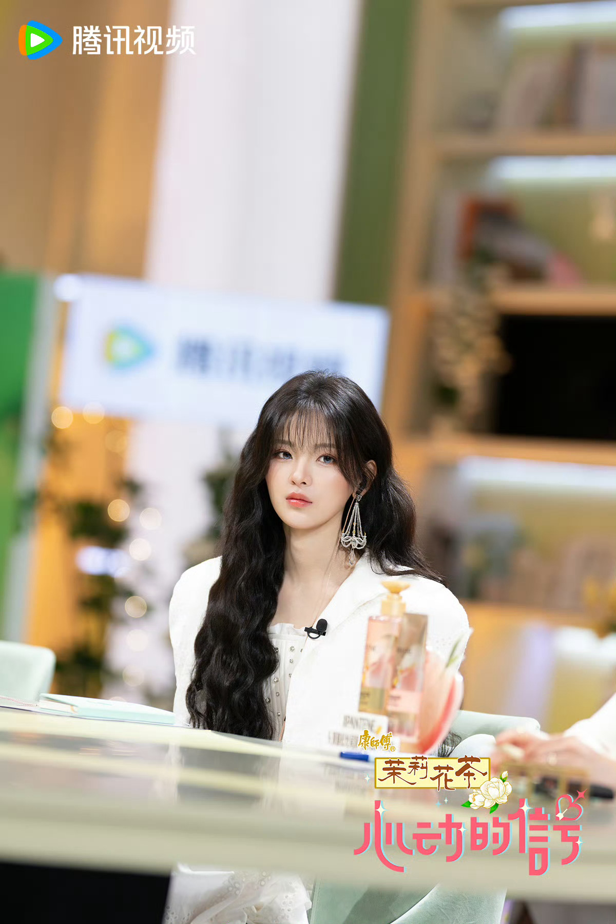 火箭少女101 ycy杨超越心动的信号 杨超越心动的信号 剧照原博网页链接