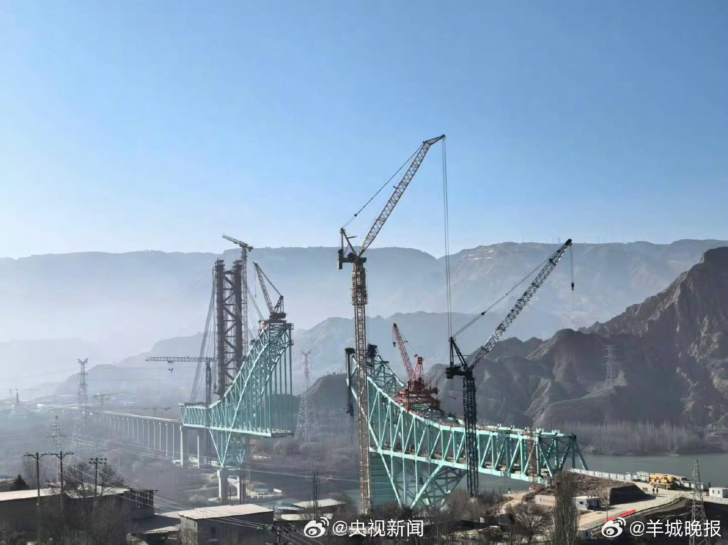 【致13死3失联 #尖扎黄河特大桥垮塌事故调查报告#】2025年8月22日3时0