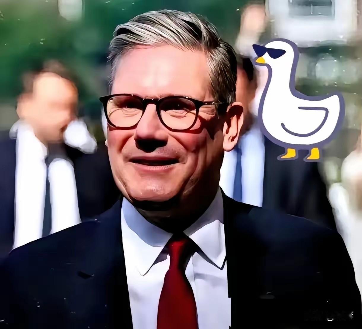 英国消息
2025年12月2日，
英国首相斯塔默公开承认，脱欧协议确实对英国经济