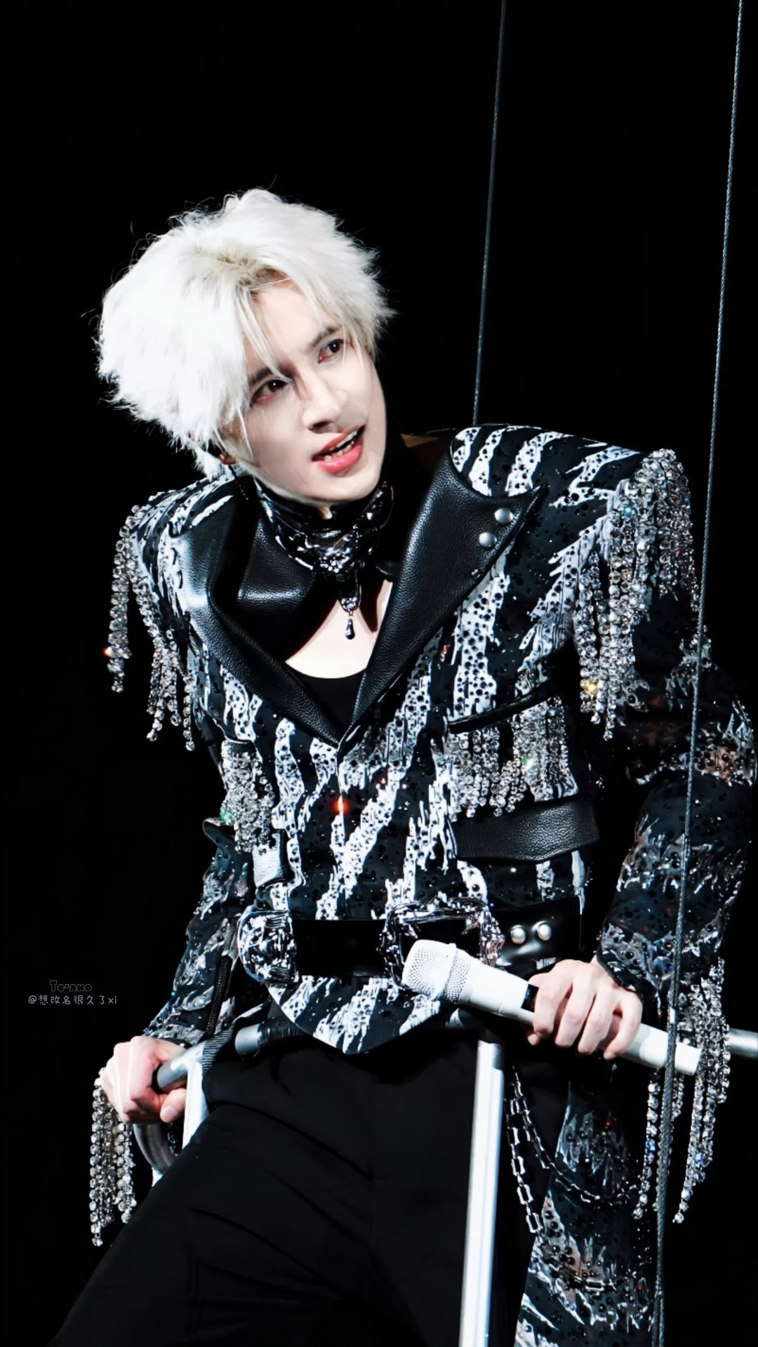 和薛之谦的真诚撞了个满怀粉上薛之谦才明白的事越了解薛之谦，就越容易彻底沦陷✨身兼