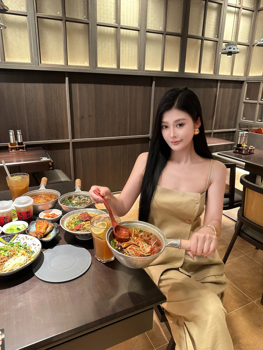 没有什么是一碗热乎乎的面解决不了的……
