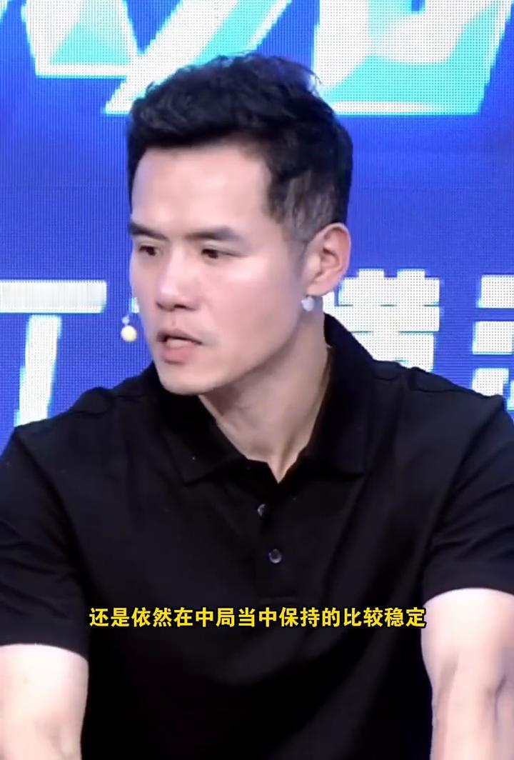 陈熠还是依然在中局当中保持的比较稳定，其实机会赛点也有，所以没拿下来真的是非常可