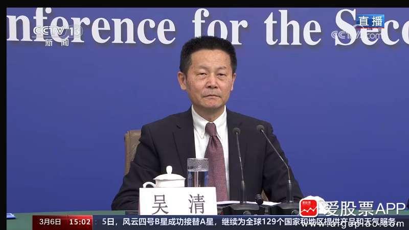 今天指数终于跌了，但个股还挺强的，两市合计上涨3400家，又是百股涨停！盘中各种