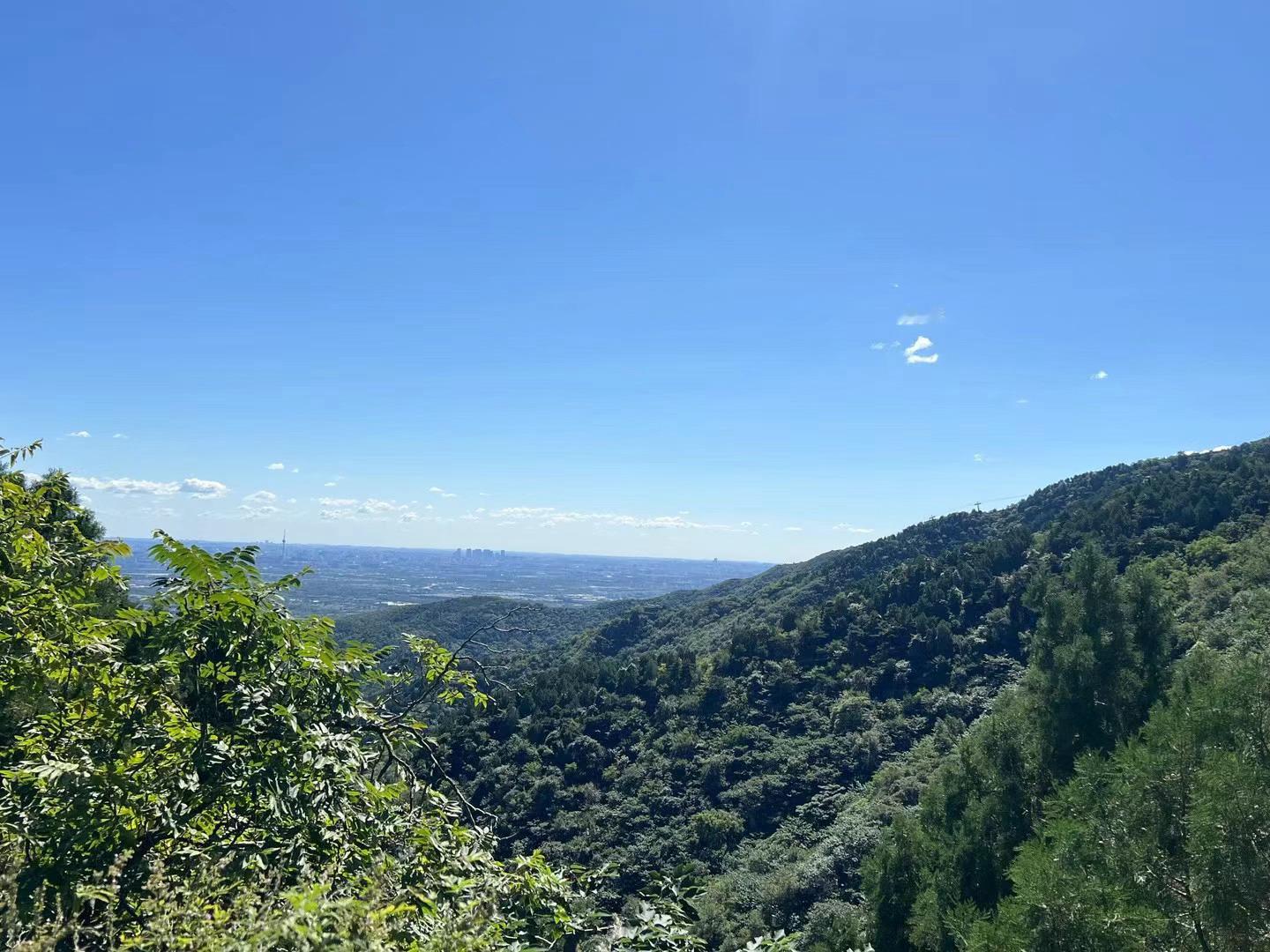 一条plog告别六月虽然不是一个地方，但是我们看过一样的山，我真的太幸福惹 