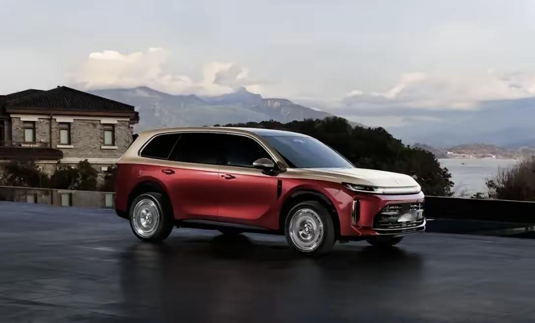 中国六大国有车企：
1、一汽——央企，品牌：红旗，天工；
2、长安——央企，品牌