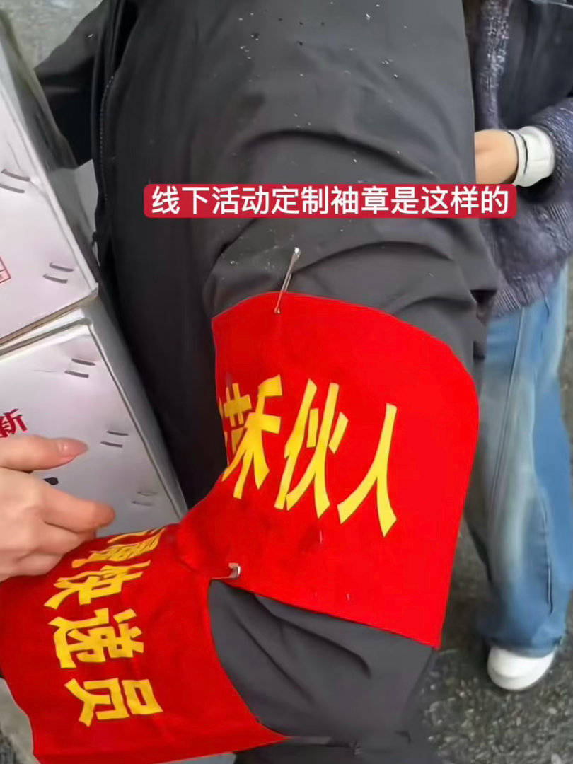 十个勤天 为什么只在何浩楠舞台喊倒闭？为什么只去何浩楠评论区贴脸？就因为他脾气最